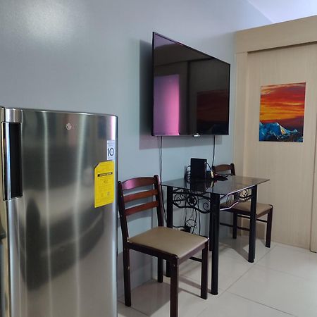 1139A Staycation Infront Of Moa, Searesidences Tower A , Near Picc, Smx, Arena, Dfa, Ayala Mall, World Trade, Naia123 Manila Room photo