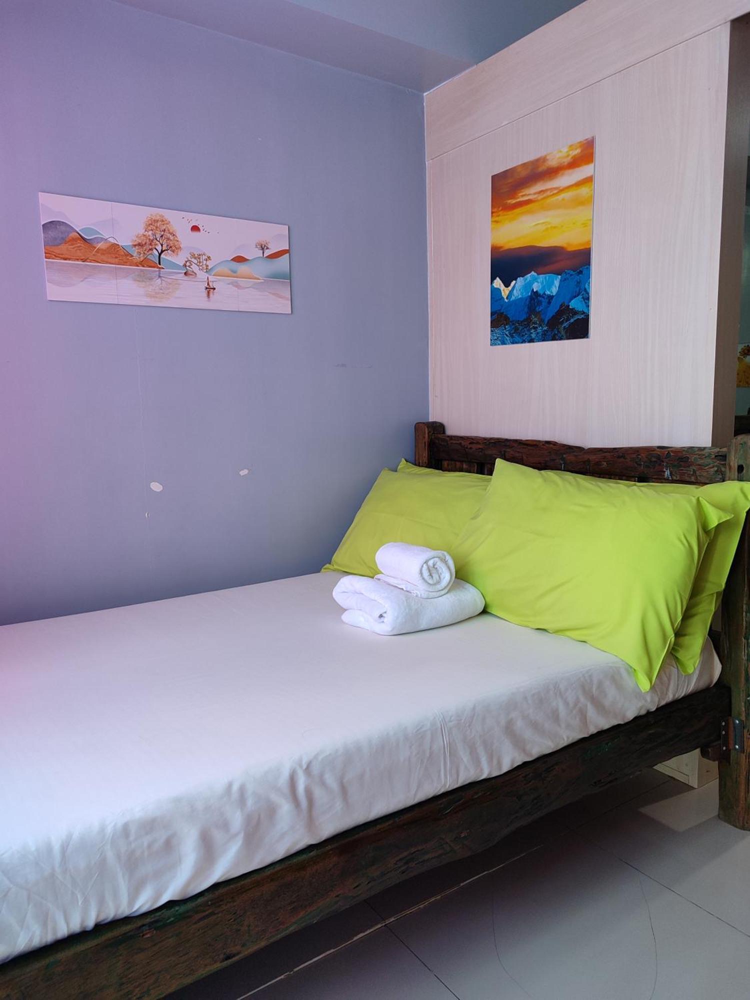 1139A Staycation Infront Of Moa, Searesidences Tower A , Near Picc, Smx, Arena, Dfa, Ayala Mall, World Trade, Naia123 Manila Room photo